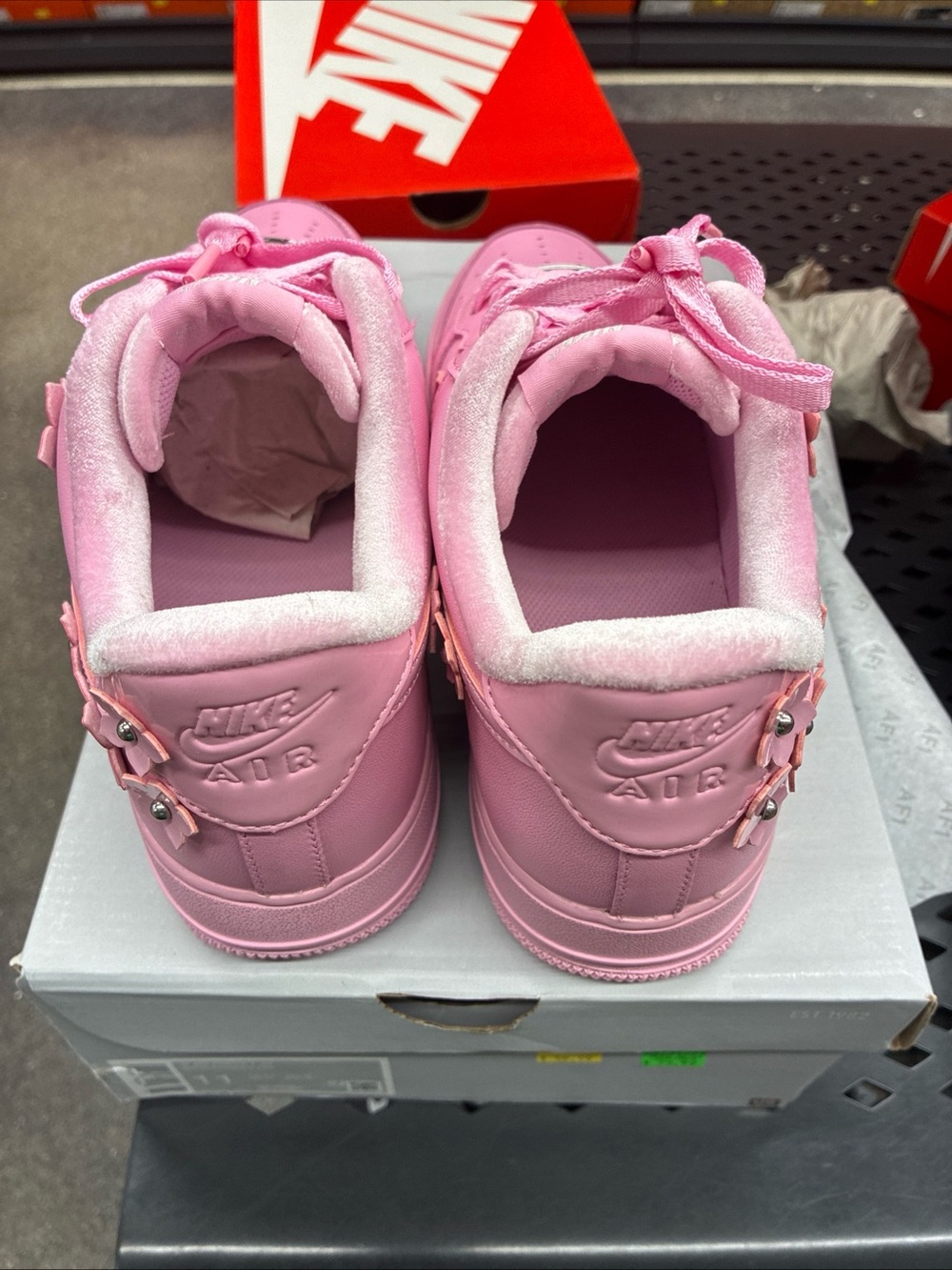 Nike Pink Women's Low-Top Athletic Sneakers